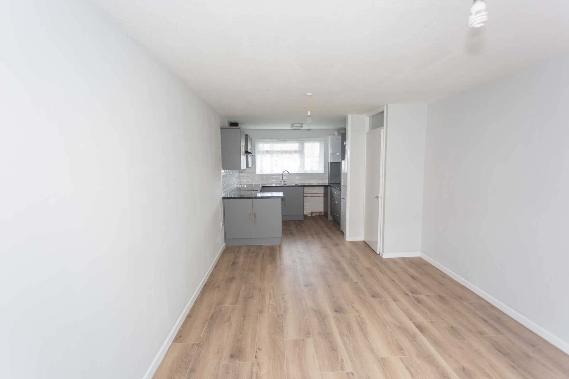 Mitchell Close, Dartford, Image 8