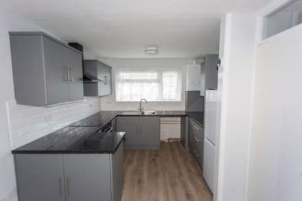 Mitchell Close, Dartford, Image 4