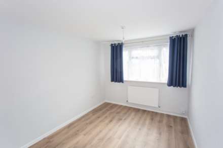 Mitchell Close, Dartford, Image 5