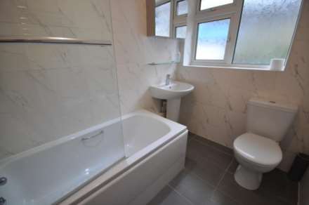 Toddington Crescent, Chatham, Image 7