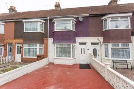 Property For Sale Mitchell Avenue, Chatham
