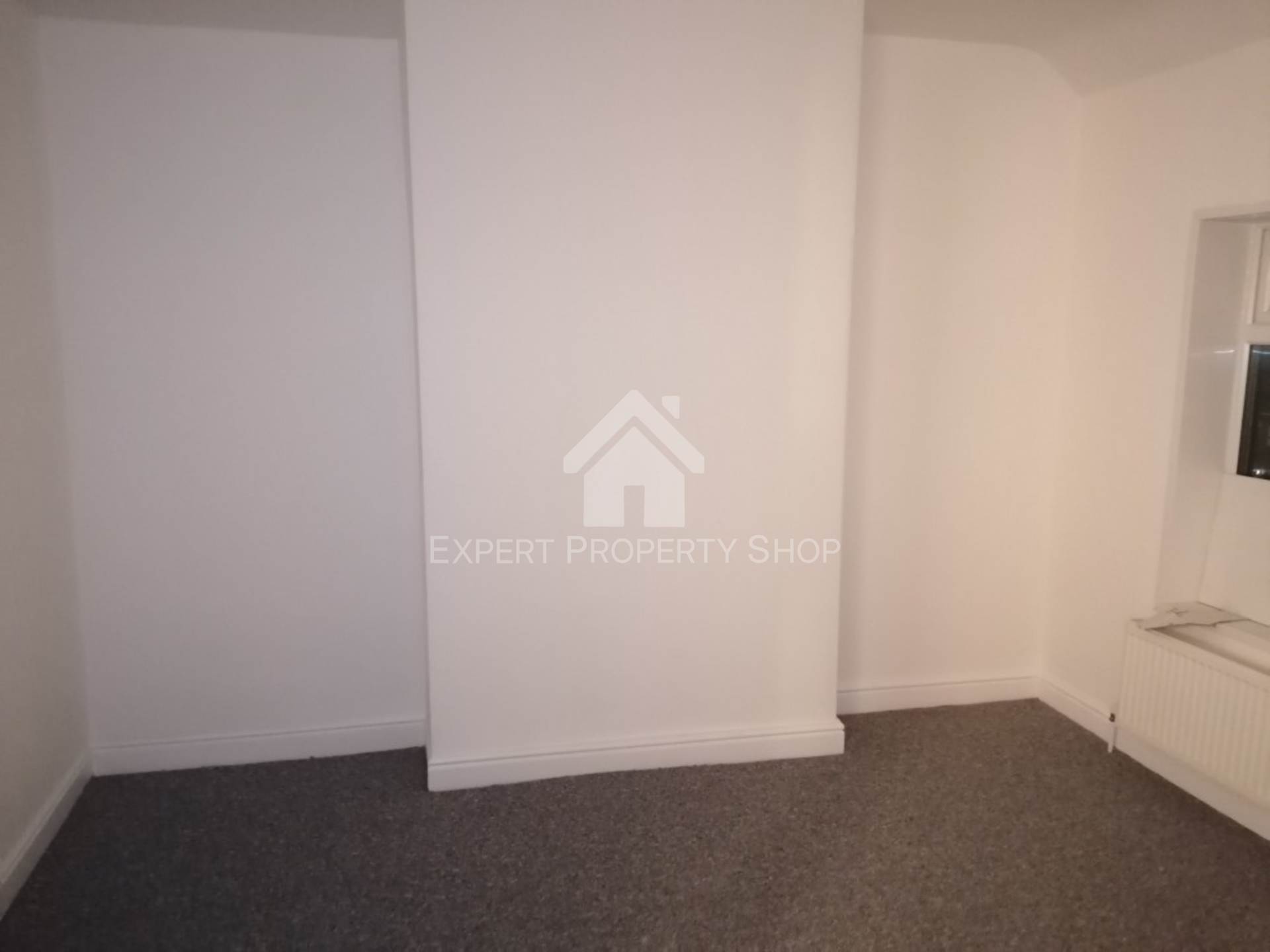 **AVAILABLE NOW** Portland Street. Worksop, Notts, Image 6