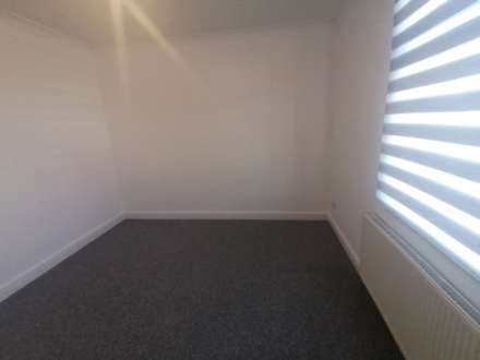 **AVAILABLE NOW** Portland Street. Worksop, Notts, Image 7