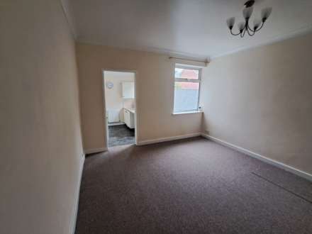 Victoria Road, Worksop, Notts, Image 2