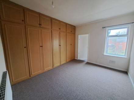 Victoria Road, Worksop, Notts, Image 3