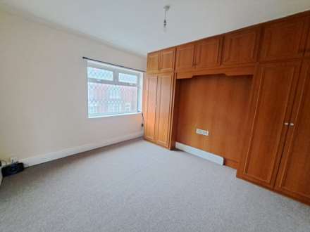 Victoria Road, Worksop, Notts, Image 4
