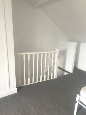 **EN-SUITE ROOM**Room 6,  Bentley  Road, Doncaster, Image 7