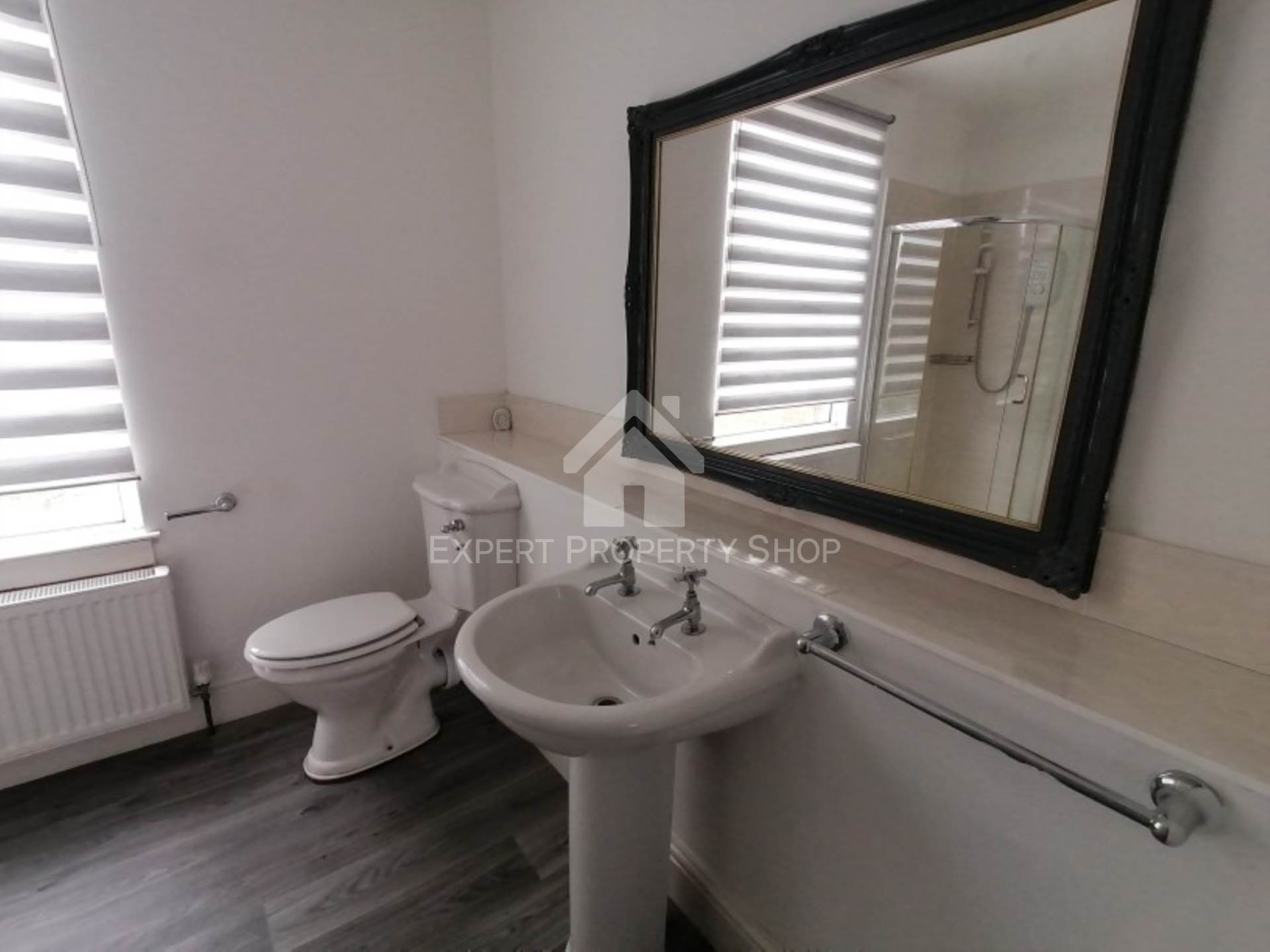 Room 5, 10 Watson Road, Worksop, Nottinghamshire, Image 3
