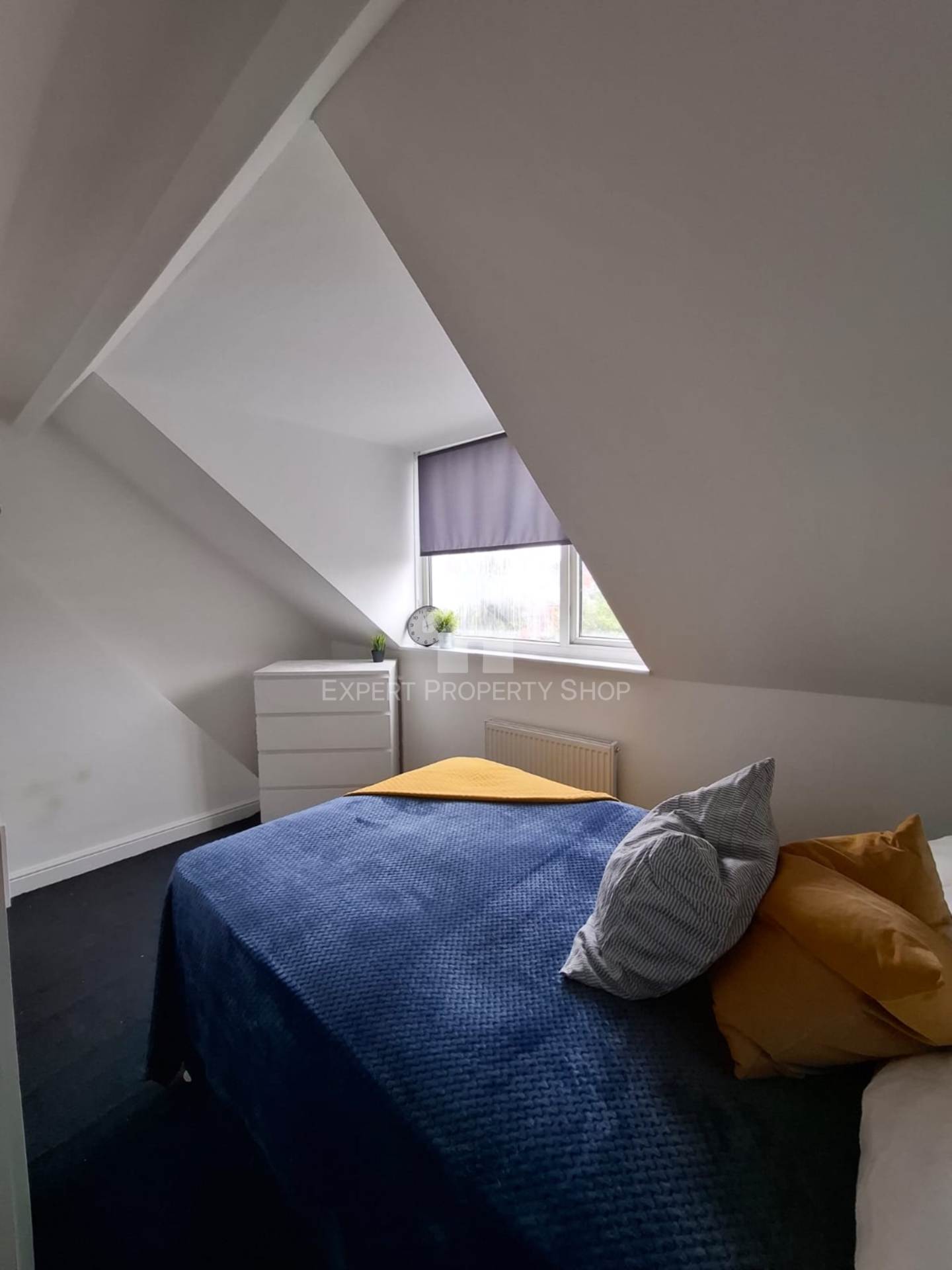 **ROOM AVAILABLE** R4, 77 Newcastle Avenue,Worksop., Image 6