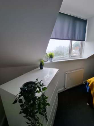 **ROOM AVAILABLE** R4, 77 Newcastle Avenue,Worksop., Image 5