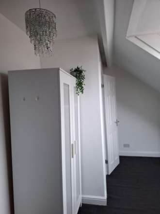 *EN-SUITE ROOM* Newcastle Avenue.Worksop, Nottinghamshire, Image 9