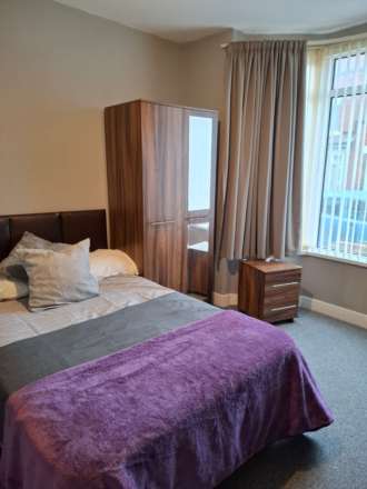 **AVAILABLE NOW**Lockwood Road, Wheatley, Doncaster, Image 2