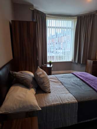 **AVAILABLE NOW**Lockwood Road, Wheatley, Doncaster, Image 4
