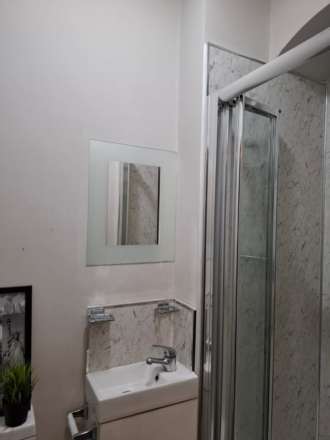 **AVAILABLE NOW**Lockwood Road, Wheatley, Doncaster, Image 7