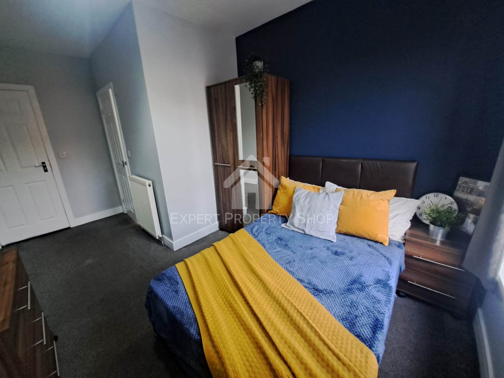 **EnSuite Room** Room 3, 8 Lockwood Road, Doncaster, Image 1