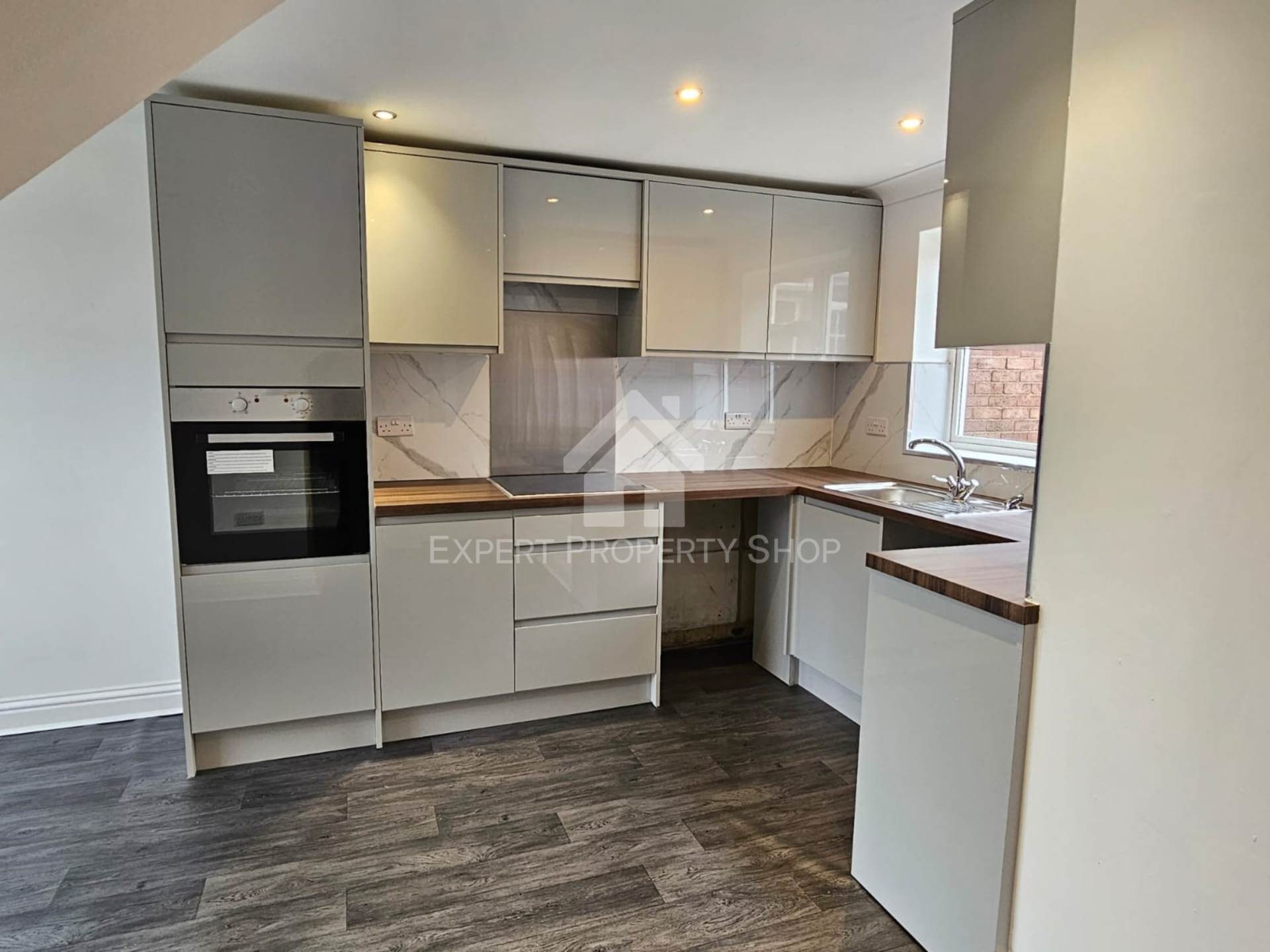 Greenacre Road, Worksop, Image 1
