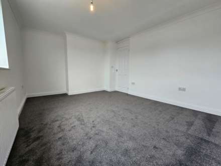 Greenacre Road, Worksop, Image 9