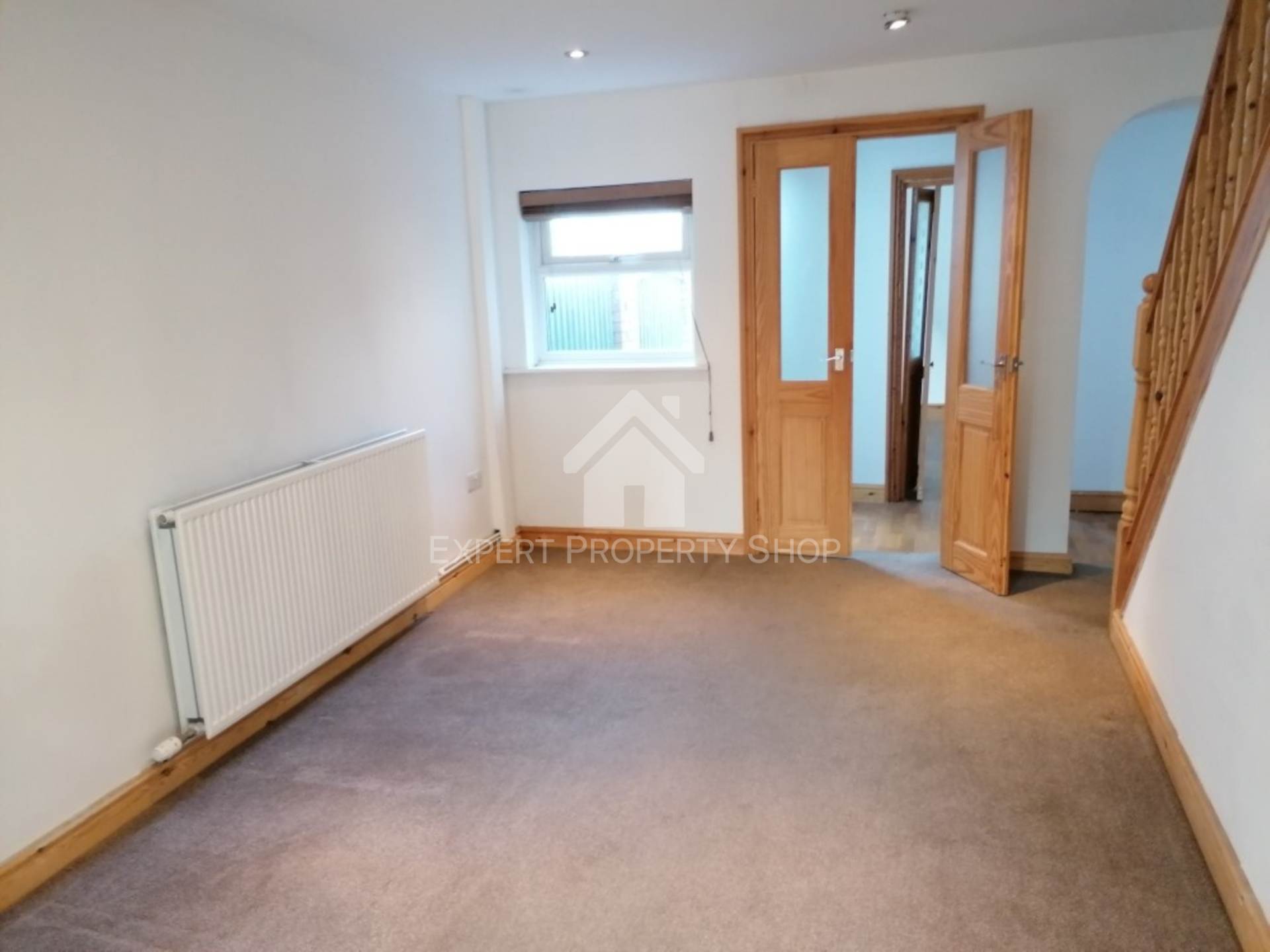 **AVAILABLE NOW** Kidgate, Louth, Image 4
