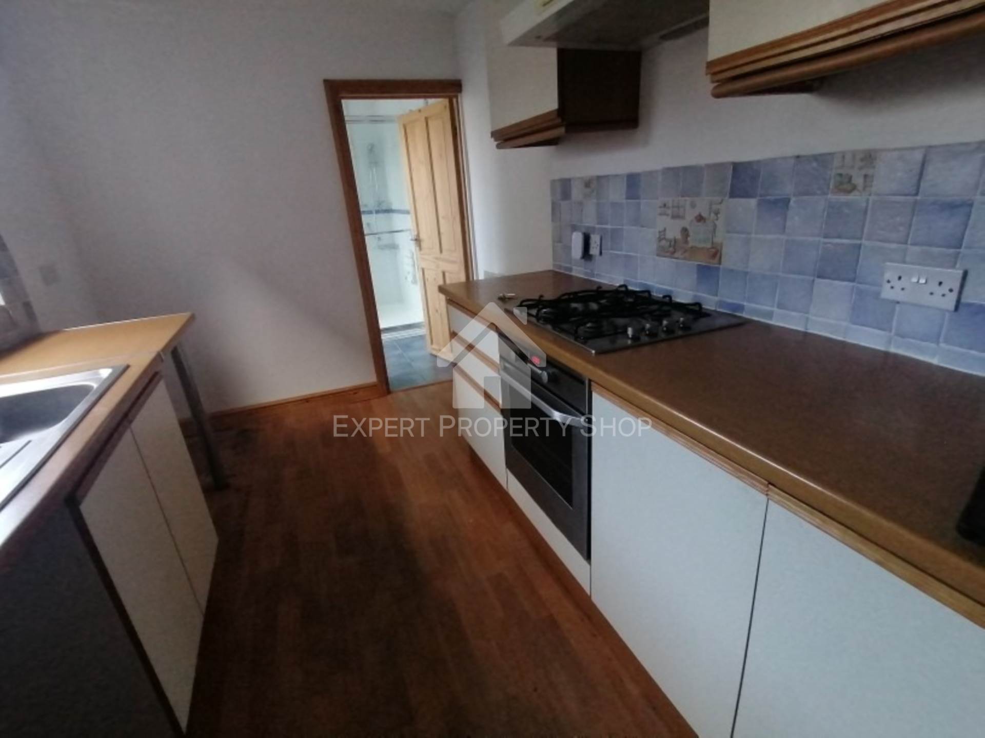 **AVAILABLE NOW** Kidgate, Louth, Image 6