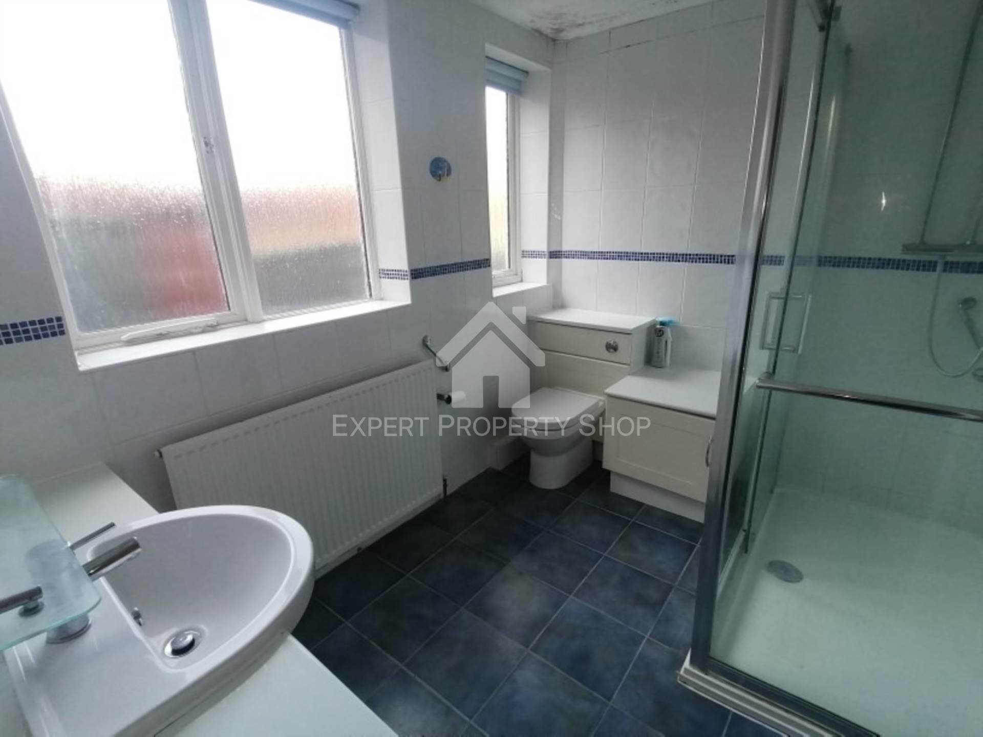**AVAILABLE NOW** Kidgate, Louth, Image 7