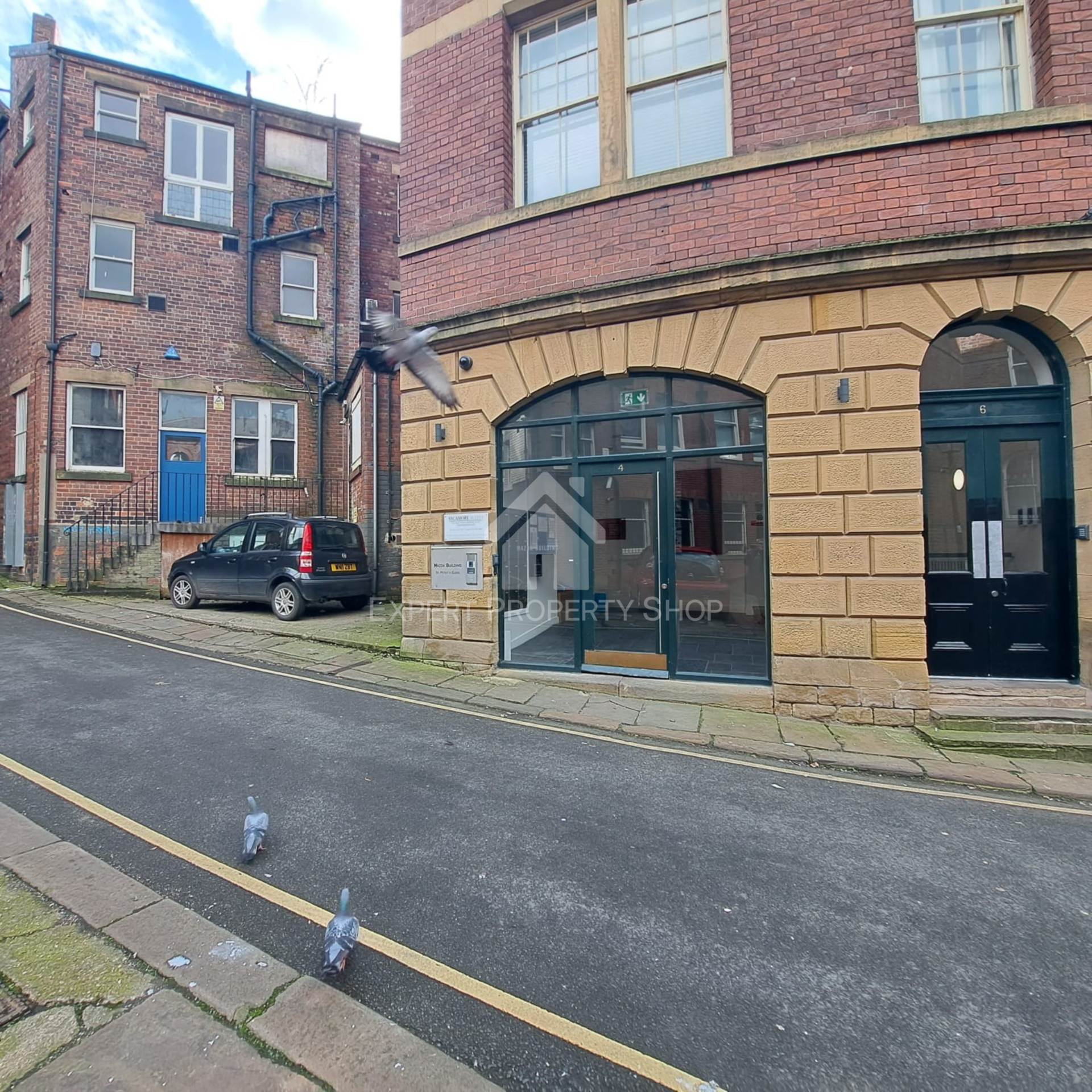 **AVAILABLE MAY** Flat 10, 4 St Peters Close, Sheffield, Image 1
