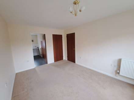 The Pines, Worksop, Nottinghamshire, Image 3