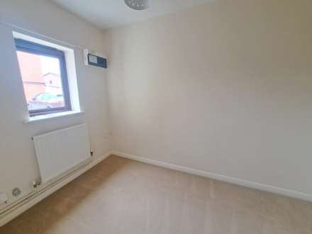 The Pines, Worksop, Nottinghamshire, Image 6