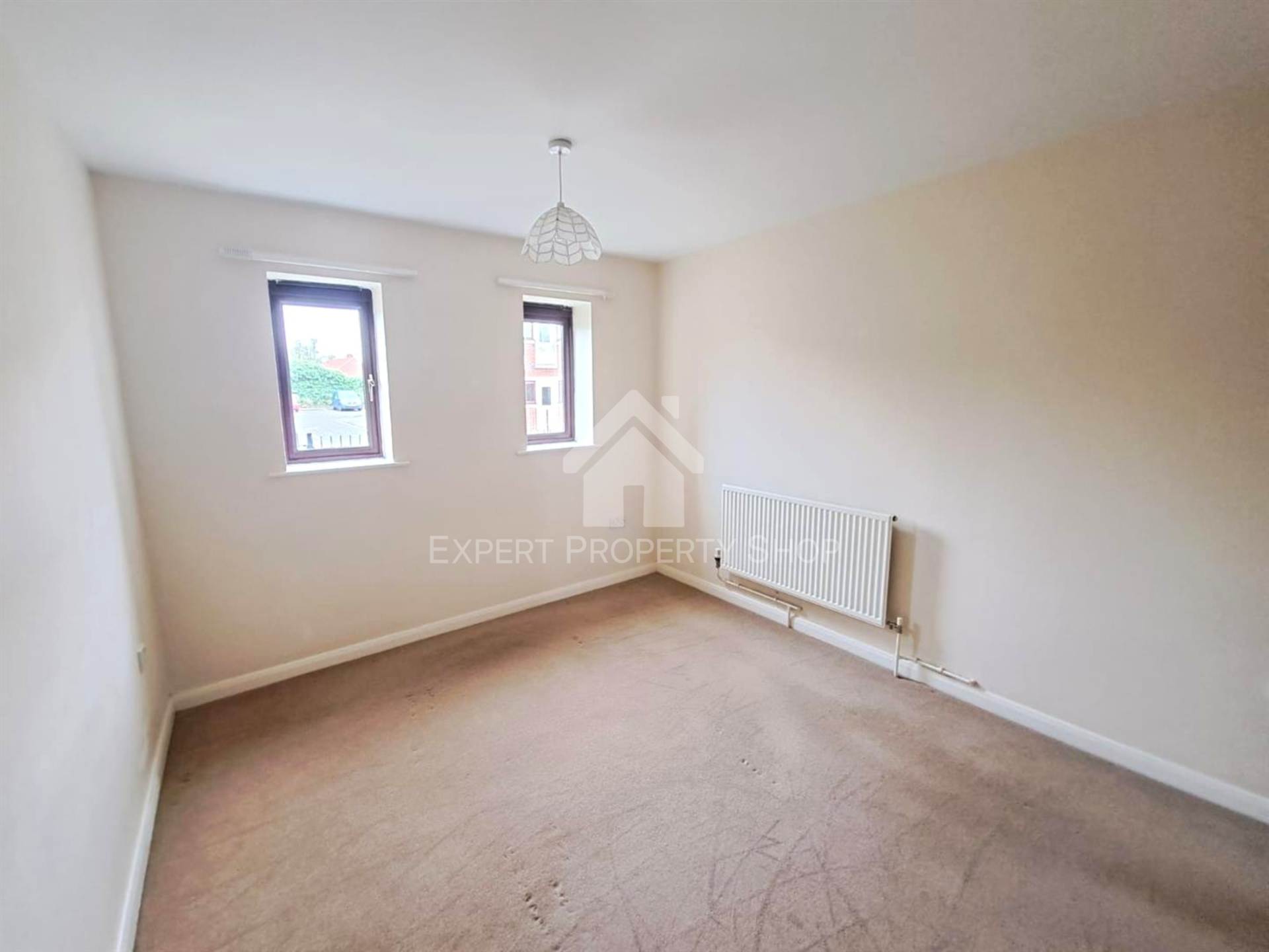 The Pines, Worksop, Nottinghamshire, Image 5