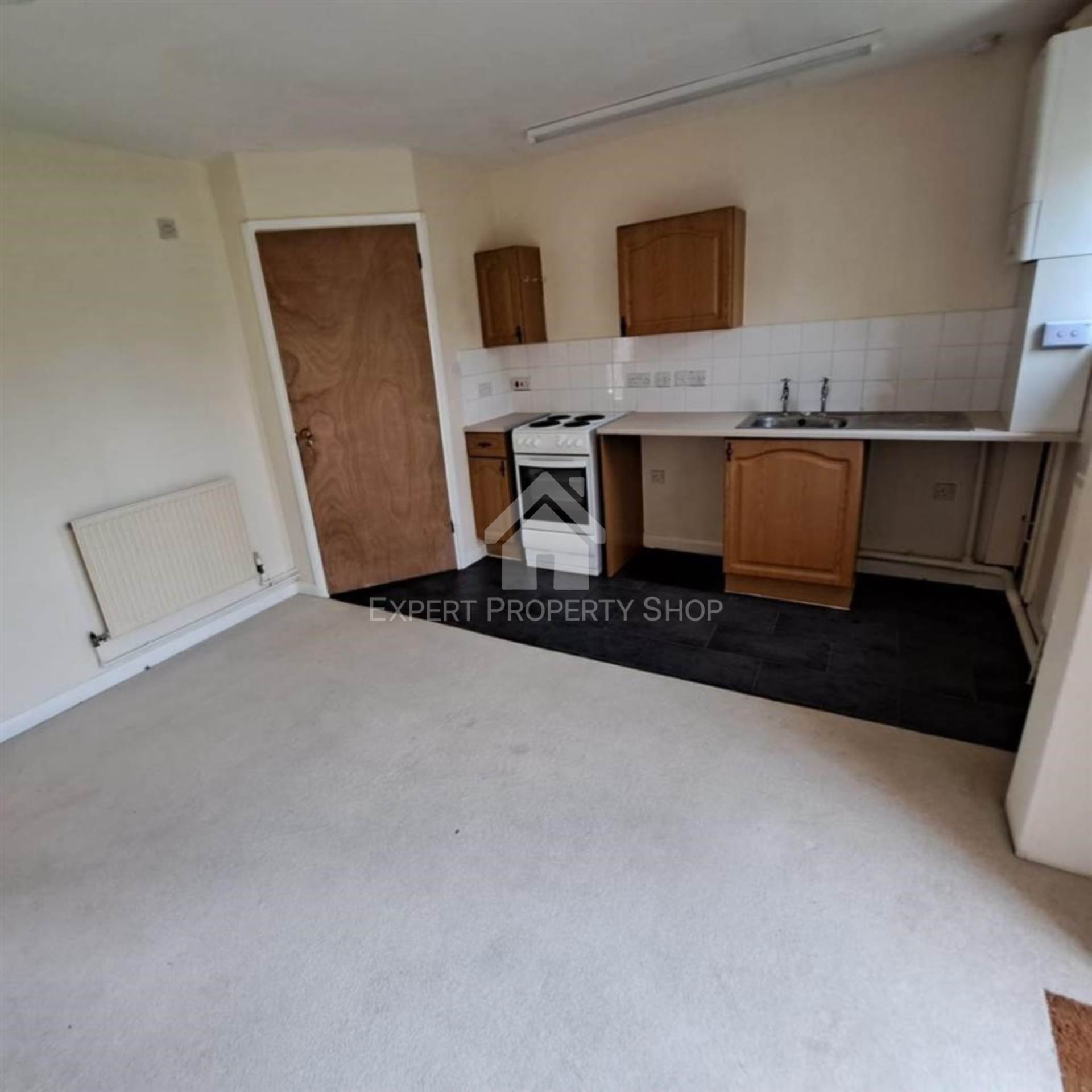 59 The Pines, Worksop, Image 1