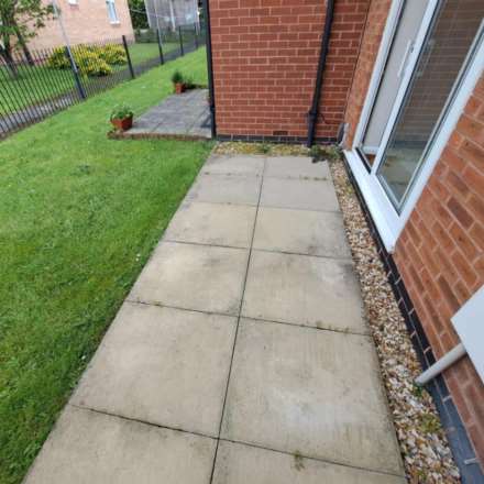 59 The Pines, Worksop, Image 7