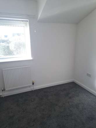 The Pines, Worksop, Nottinghamshire, Image 8