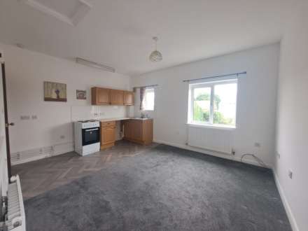 1 Bedroom House, 63 The Pines, Worksop, Nottinghamshire
