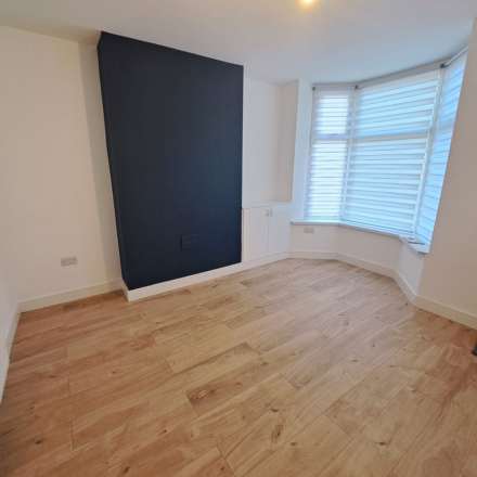Gateford Road, Worksop, Nottinghamshire, Image 4