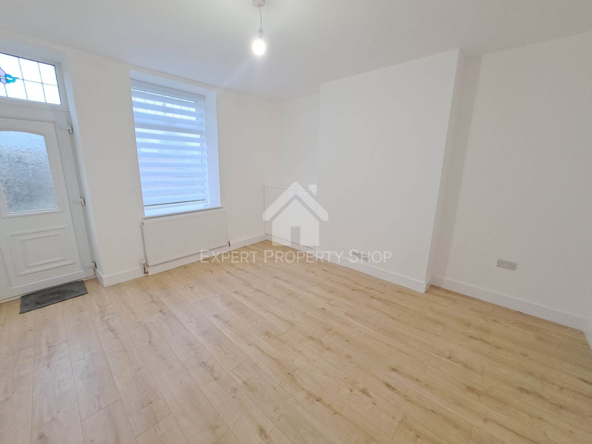 Cambria Terrace, Worksop, Nottinghamshire, Image 3