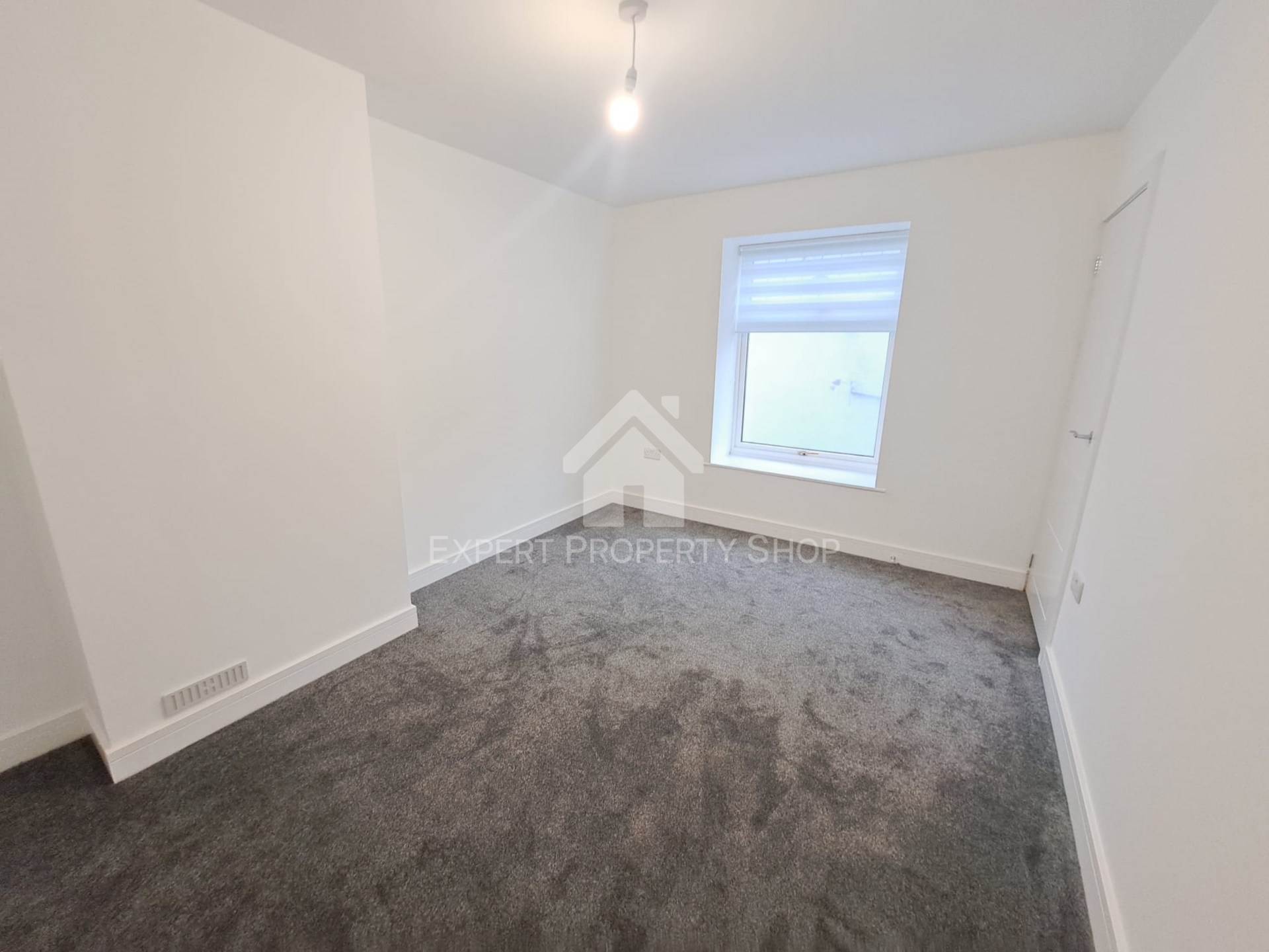 Cambria Terrace, Worksop, Nottinghamshire, Image 9