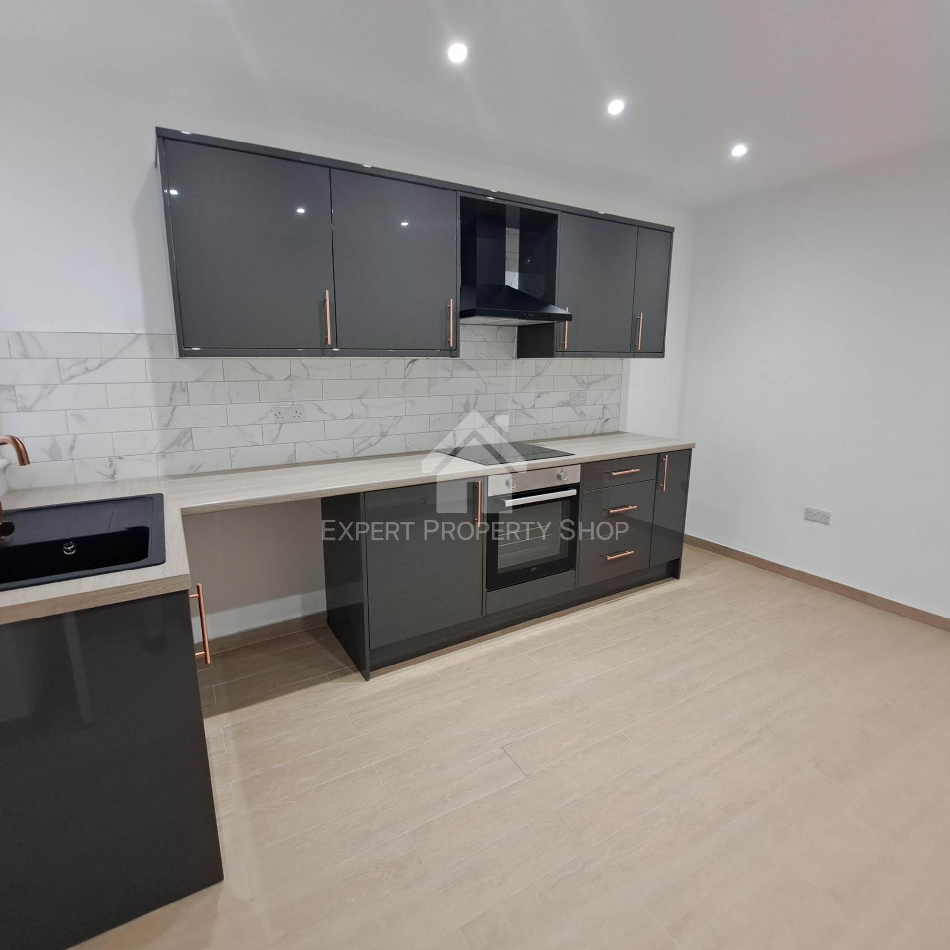 Cambria Terrace, Worksop, Nottinghamshire, Image 2