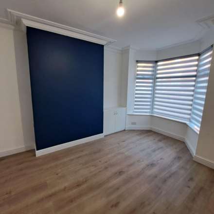 Victoria Road, Worksop, Nottinghamshire, Image 2