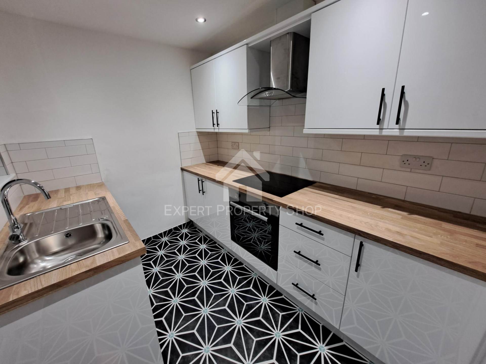 Eastgate, Worksop, Nottinghamshire, Image 1