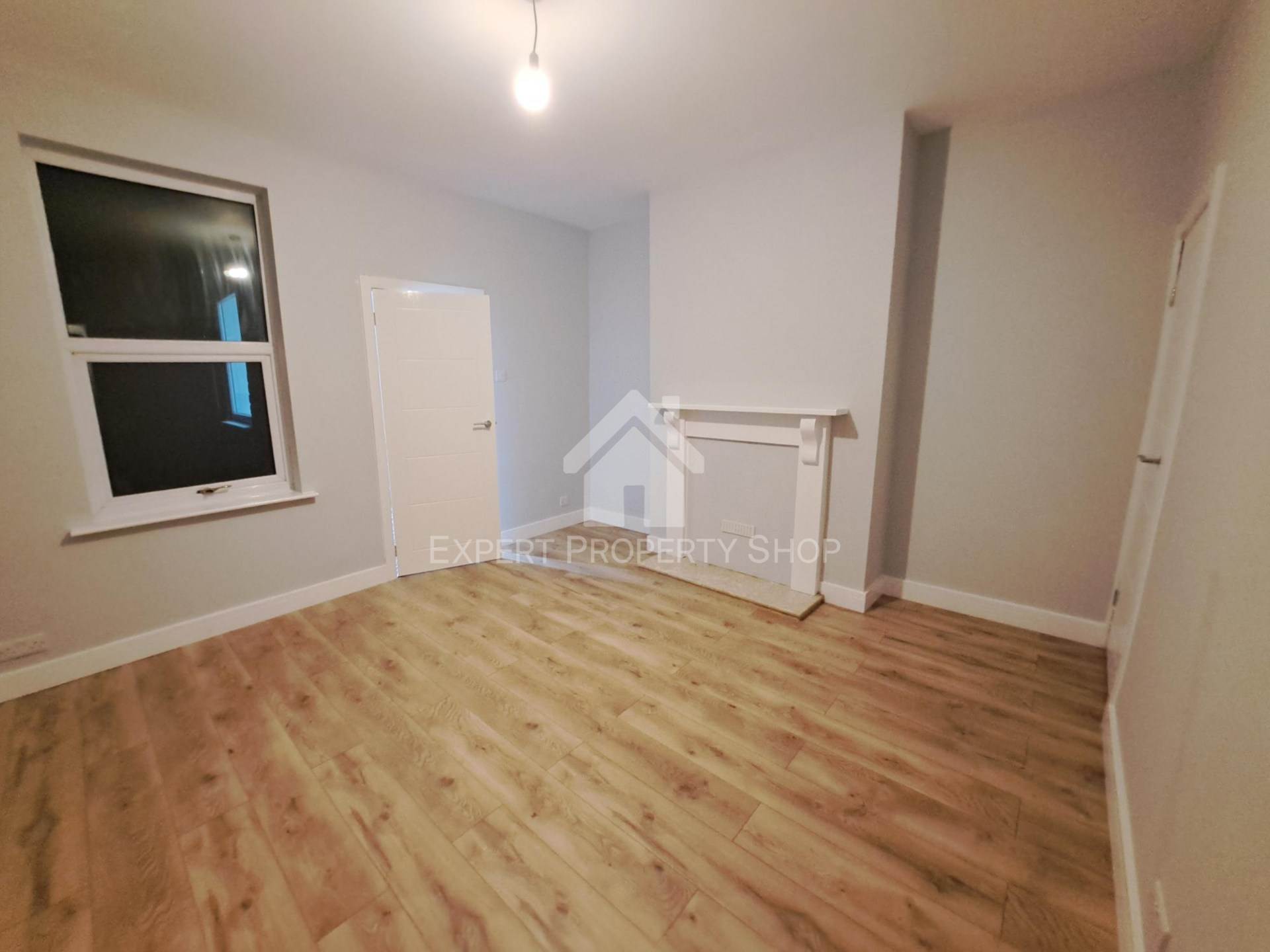 Eastgate, Worksop, Nottinghamshire, Image 3