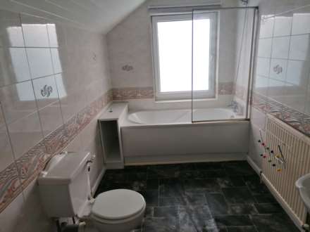 196 Gateford Road, Worksop, Image 6