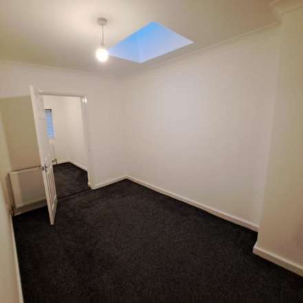 Anston Avenue, WORKSOP, Image 16