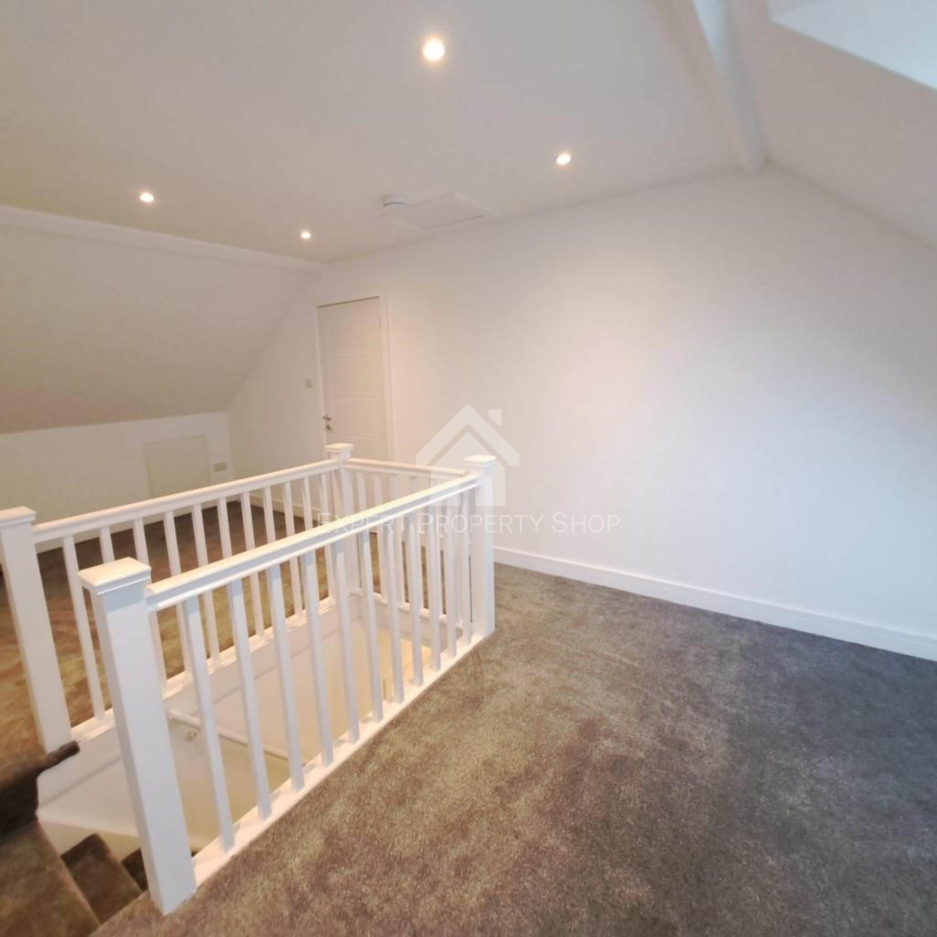 Newcastle Avenue, Worksop, S80 1LX, Image 10