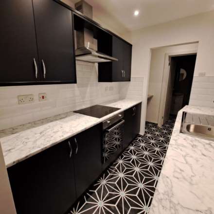 Newcastle Avenue, Worksop, S80 1LX, Image 2