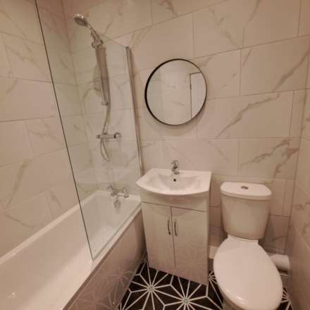 Newcastle Avenue, Worksop, S80 1LX, Image 6
