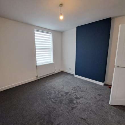 Newcastle Avenue, Worksop, S80 1LX, Image 8