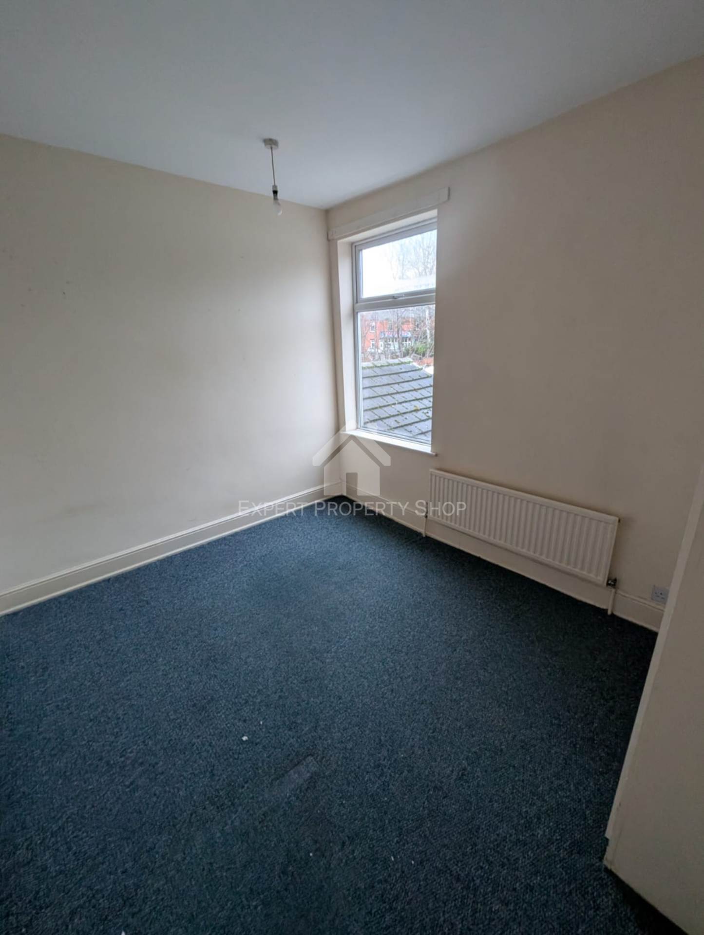 **AVAILABLE NOW**Cemetery Road. Worksop, Notts, Image 3