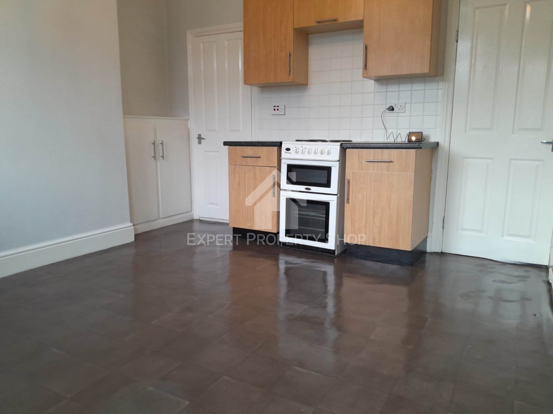 Wortley Avenue, Swinton, Image 2