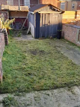Wortley Avenue, Swinton, Image 3