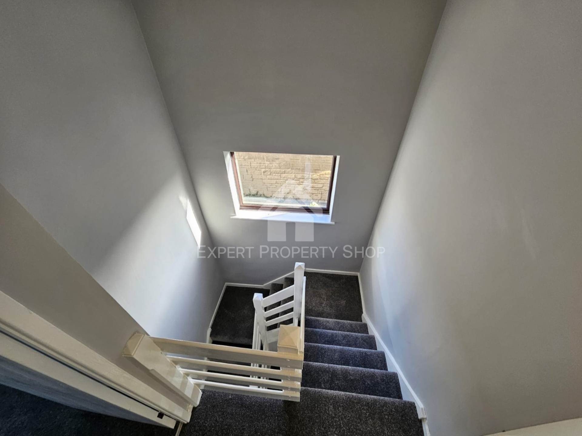 St Georges Avenue, Dunsville, Hatfield, Image 10