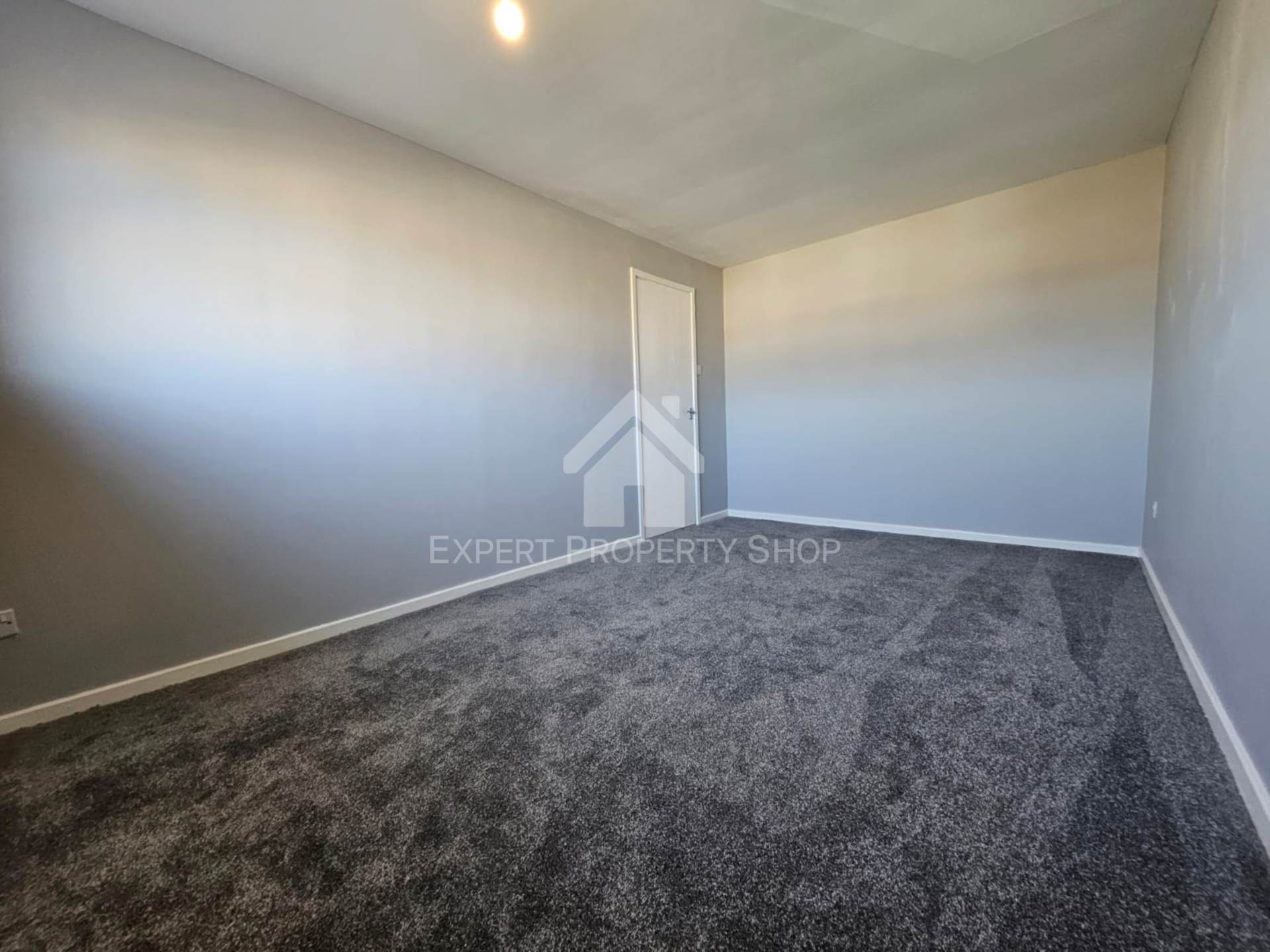 St Georges Avenue, Dunsville, Hatfield, Image 15